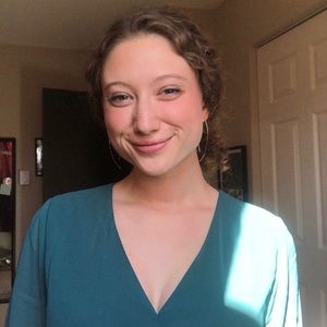 Meet your Posher, Mckayla